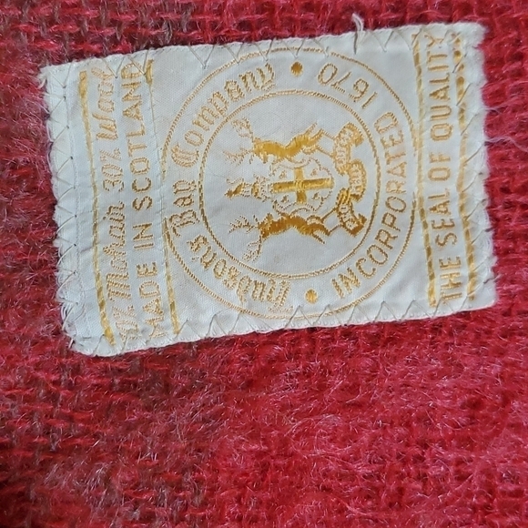 Hudson Bay Co Made in Scotland Vintage Plaid 70/30% Mohair & Wool Fringed Throw - Picture 4 of 5